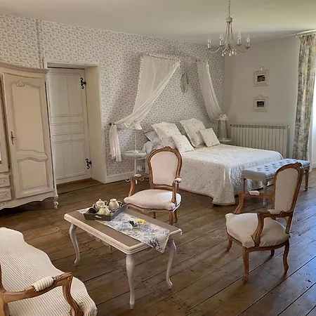 Alojamento de Acomodação e Pequeno-almoço Logis De La Melissiere 3*